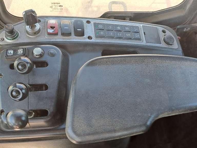 Doosan DL550-5 Photo 9