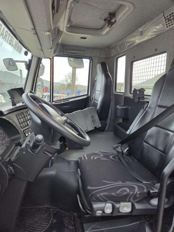 Iveco TRAKKER AD 260T36 Photo 3