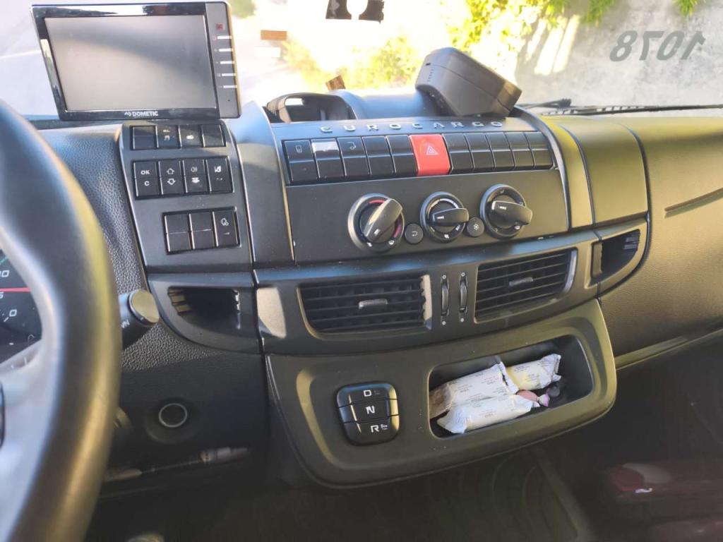 Iveco EUROCARGO 150-280 Photo 26