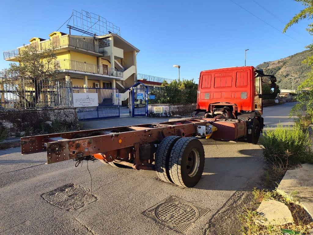 Iveco EUROCARGO 150-280 Photo 3