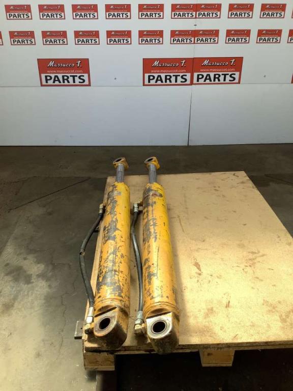 Piston de levage pour Benfra 1.35 Photo 2
