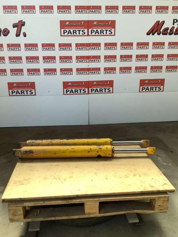 Piston de levage pour Benfra 1.35 Photo 3