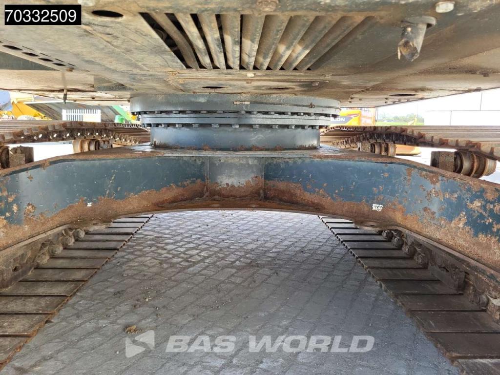 Hyundai HX260 L Photo 22