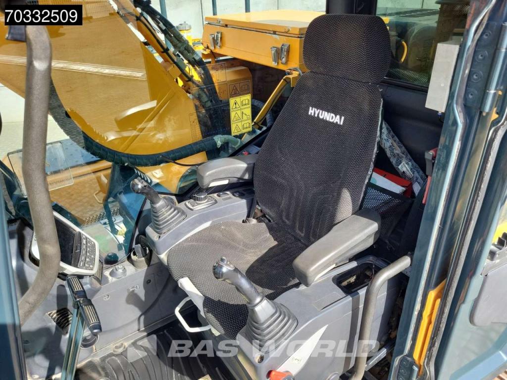 Hyundai HX260 L Photo 28