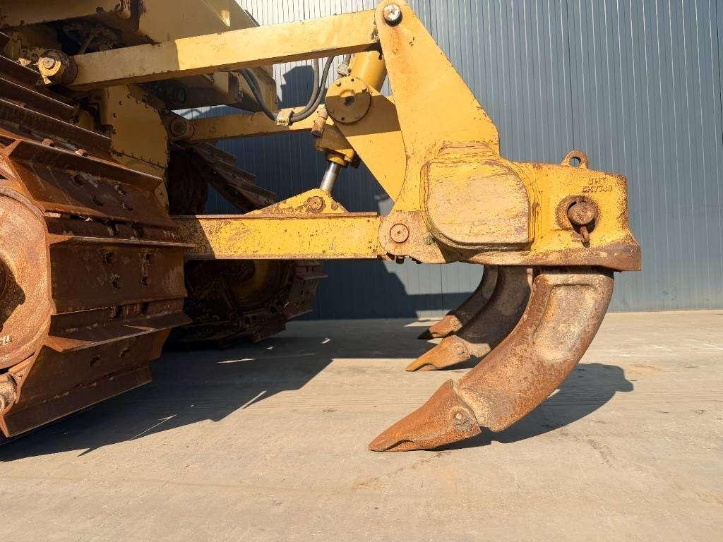 Caterpillar D6T XL Photo 29
