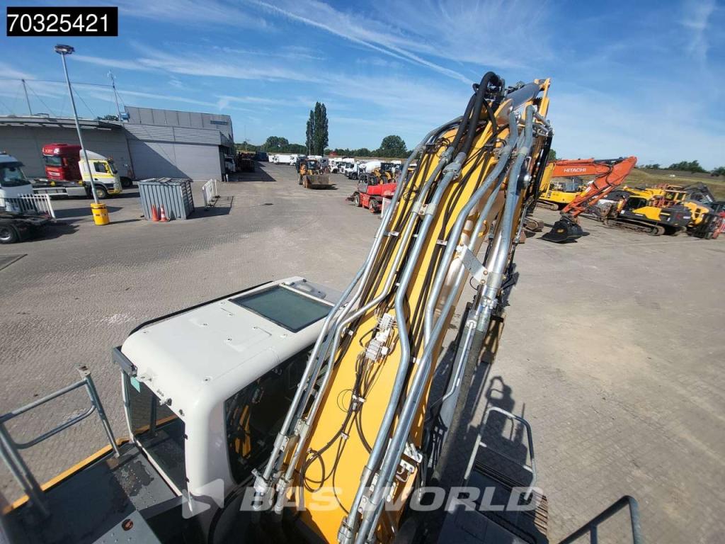 Liebherr R934 NLC Photo 25