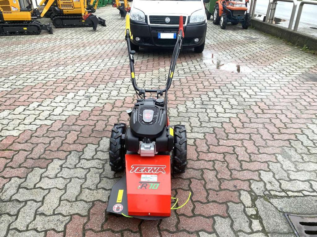 Tekna TR 70 HONDA - TESTINA 6 FILI - RUOTE MOTRICI PNEUMATICHE Photo 7