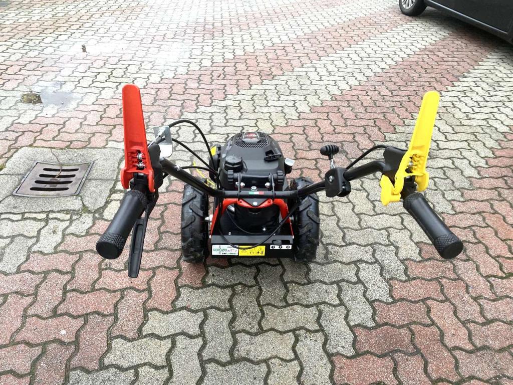 Tekna TR 70 HONDA - TESTINA 6 FILI - RUOTE MOTRICI PNEUMATICHE Photo 8