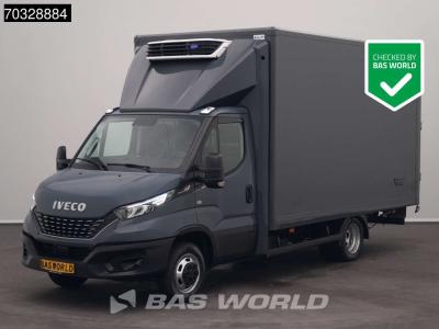 Iveco Daily 35C18 3.0L Automaat Koelwagen 3,5t Trekhaak Carrier Xarios 350 230v Stekker Navi Airco Cruise en vente par BAS World B.V.