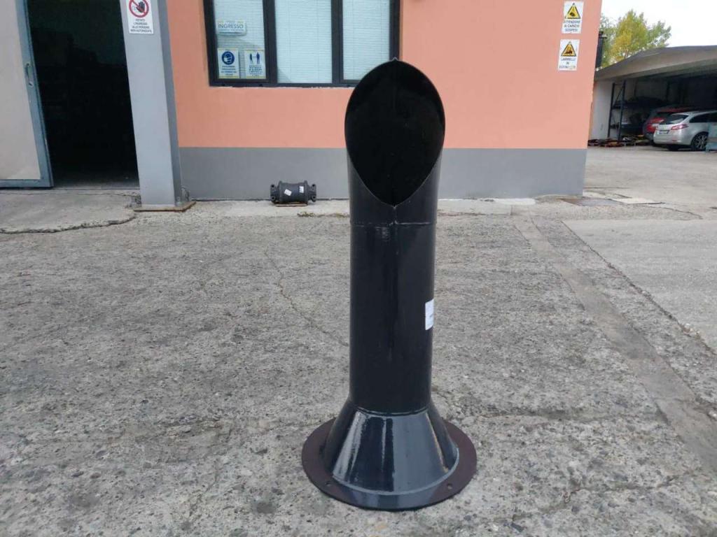 Embout d'échappement pour Volvo L350F Photo 2