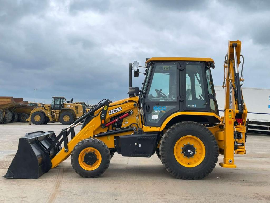 JCB 3DX Photo 1