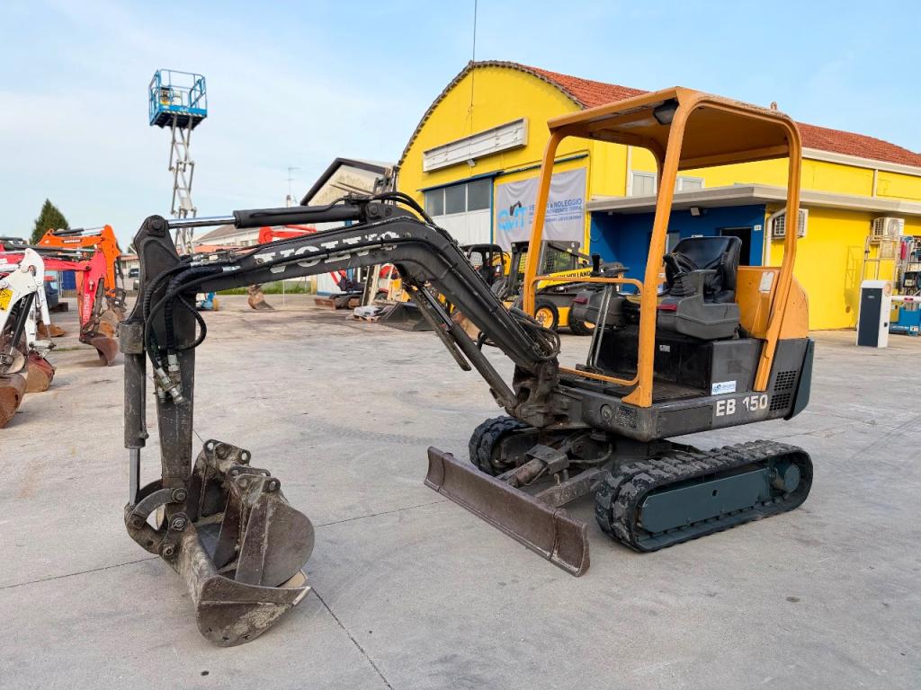 Volvo - Peljob EC 150 Photo 2