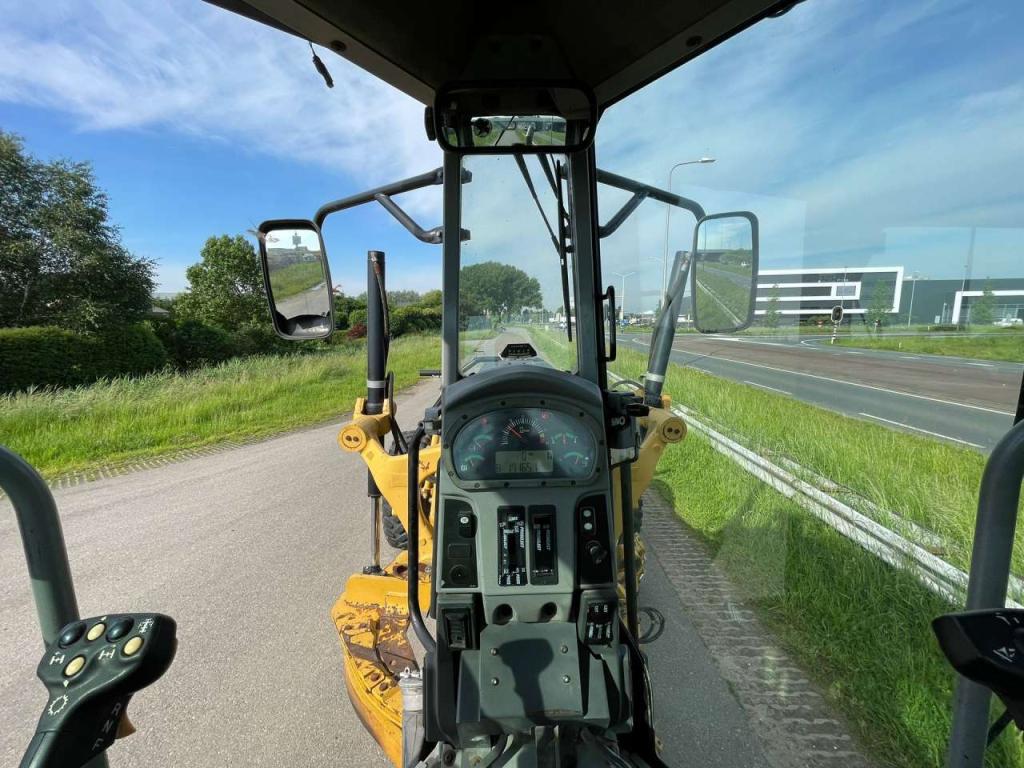 Caterpillar 12M Photo 20