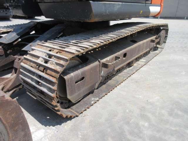 Hitachi ZX135 US-6 Photo 11