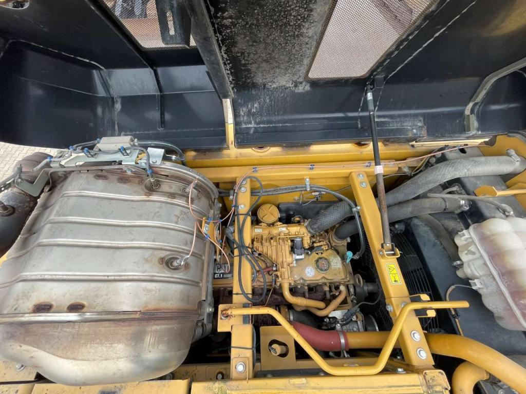 Caterpillar 335 F LCR Photo 30