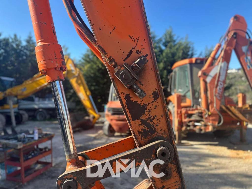 Fiat Kobelco E115SR Photo 10