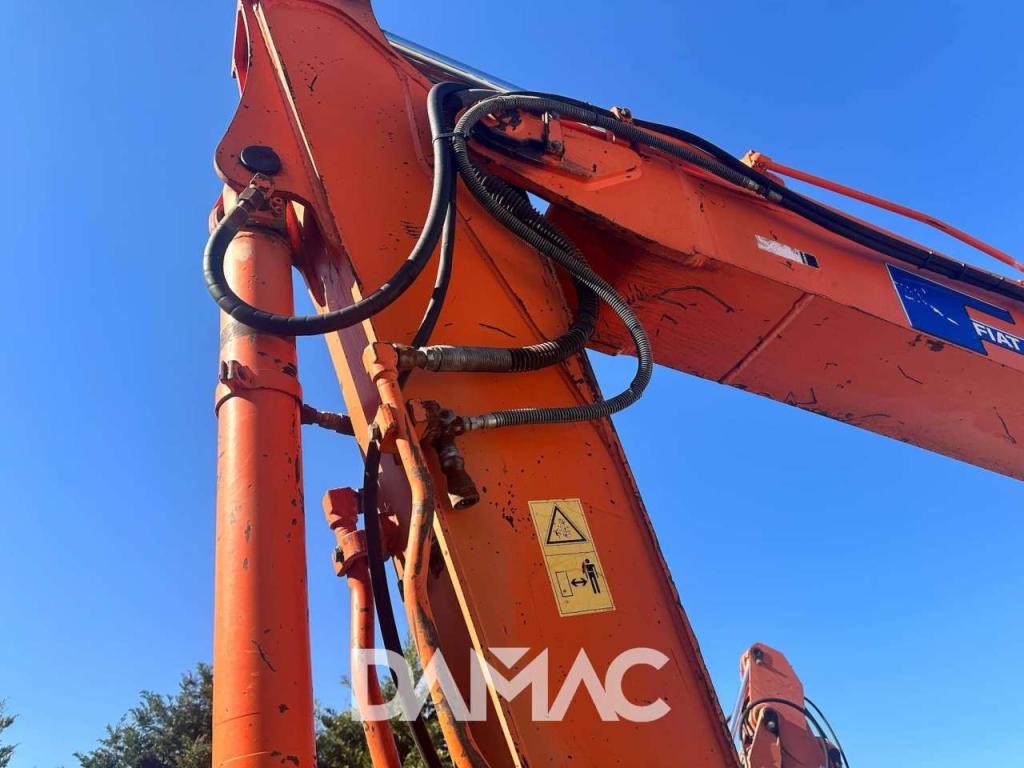 Fiat Kobelco E115SR Photo 8