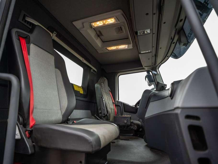 Renault C430.26 +DALBY Photo 18
