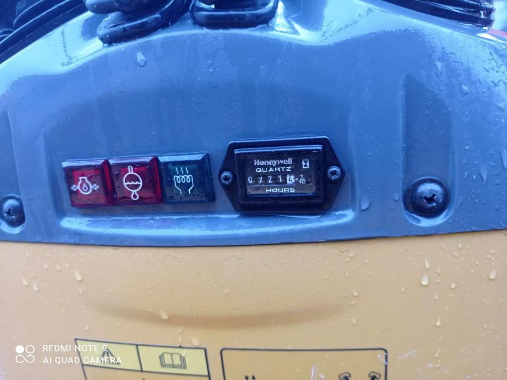 Komatsu PC09-1 Photo 5