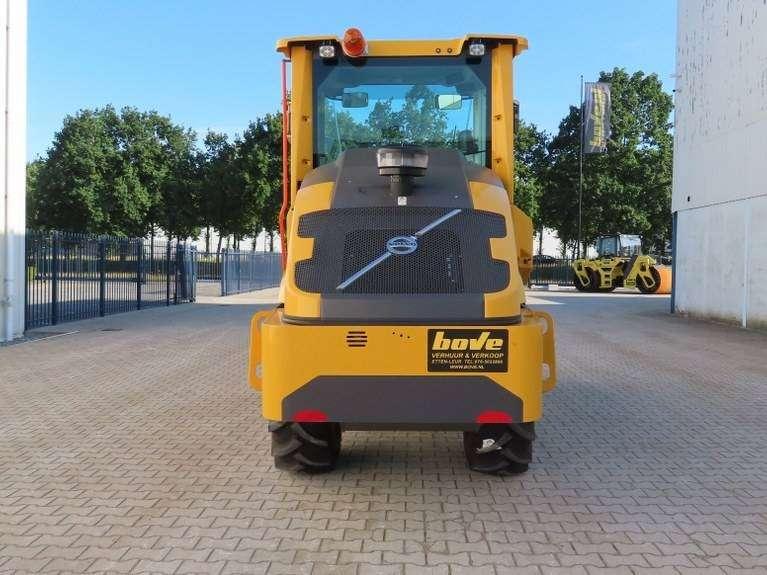 Volvo SD 75 B Photo 3