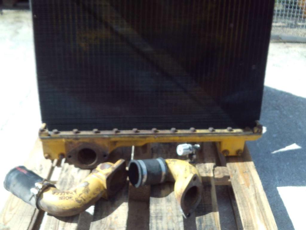 Radiateur eau pour Caterpillar 920 Photo 2