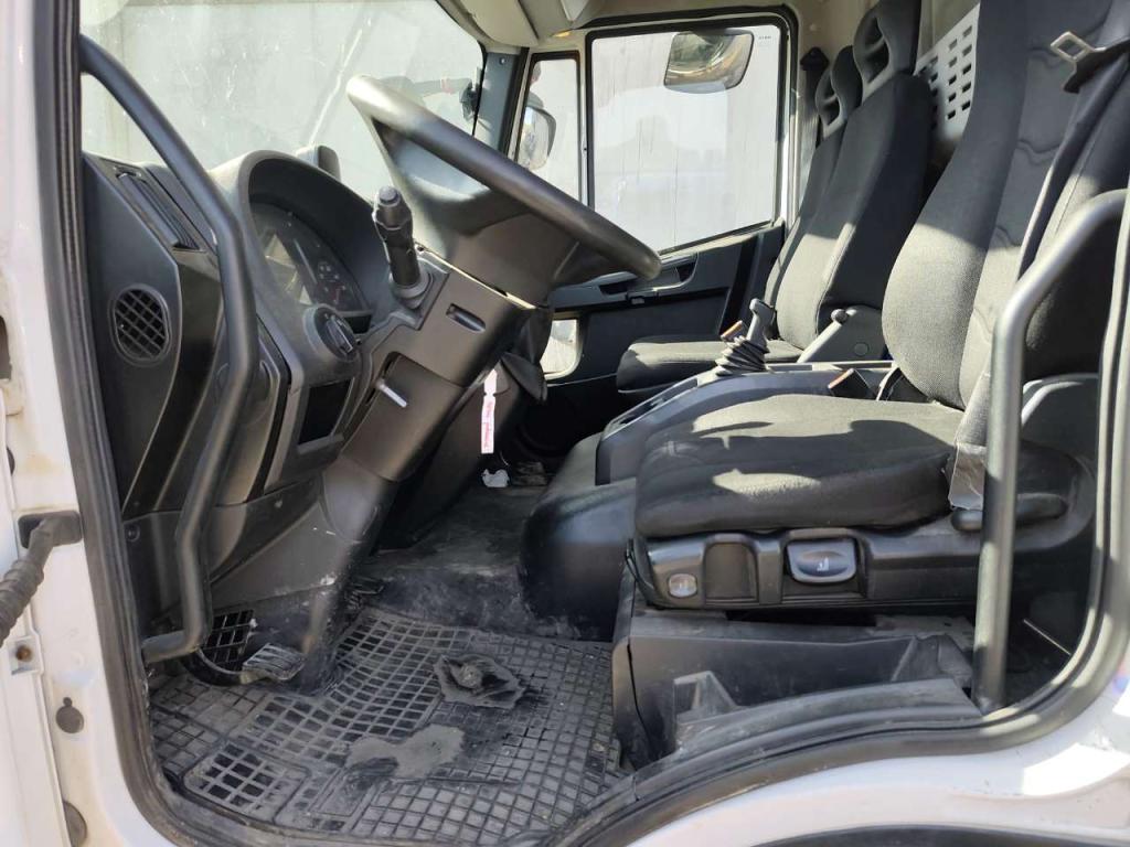 Iveco EUROCARGO 100E19 Photo 7