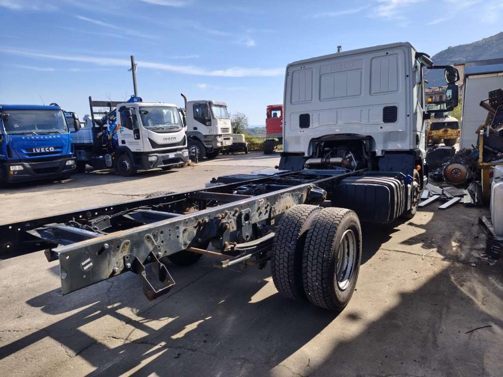 Iveco EUROCARGO 100E19 Photo 8