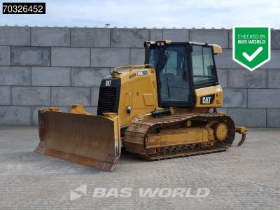 Caterpillar D5K2 LGP Ripper Photo 1