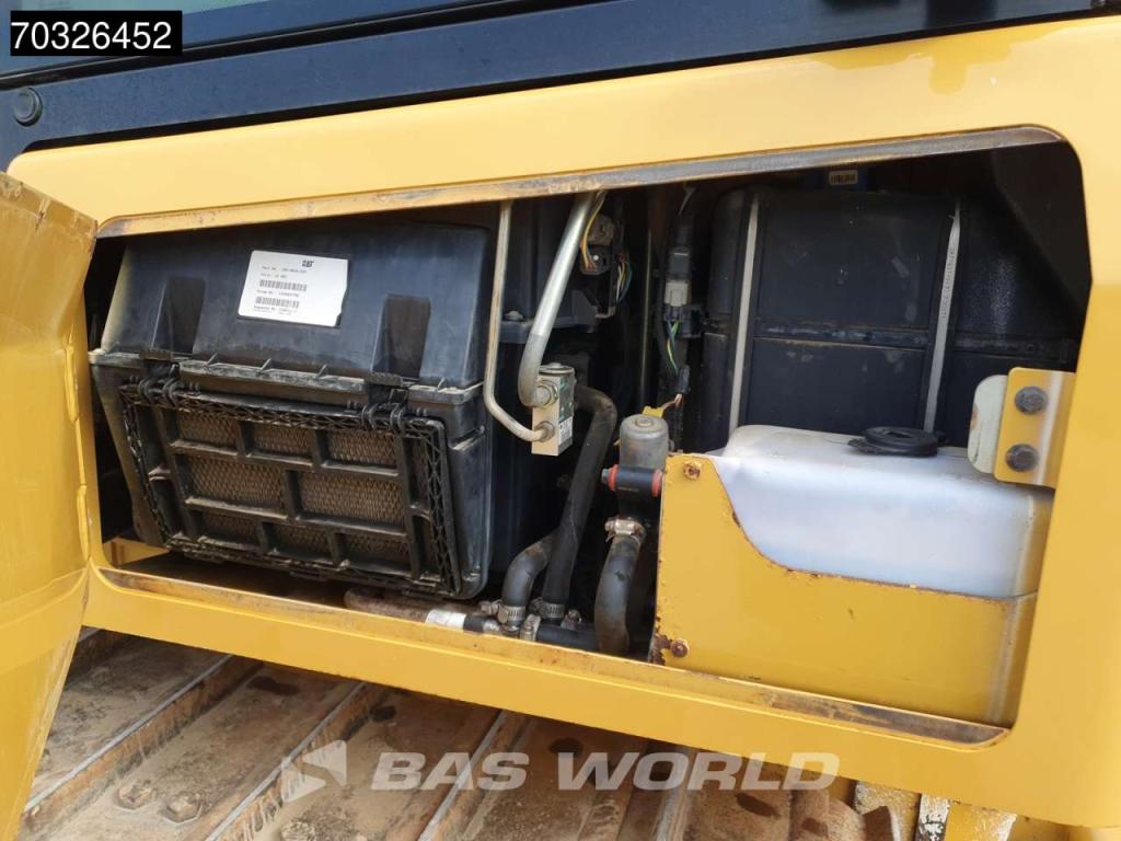 Caterpillar D5K2 LGP Ripper Photo 15