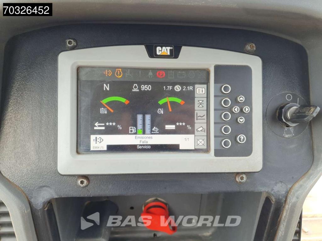 Caterpillar D5K2 LGP Ripper Photo 28