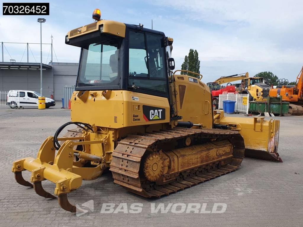 Caterpillar D5K2 LGP Ripper Photo 5