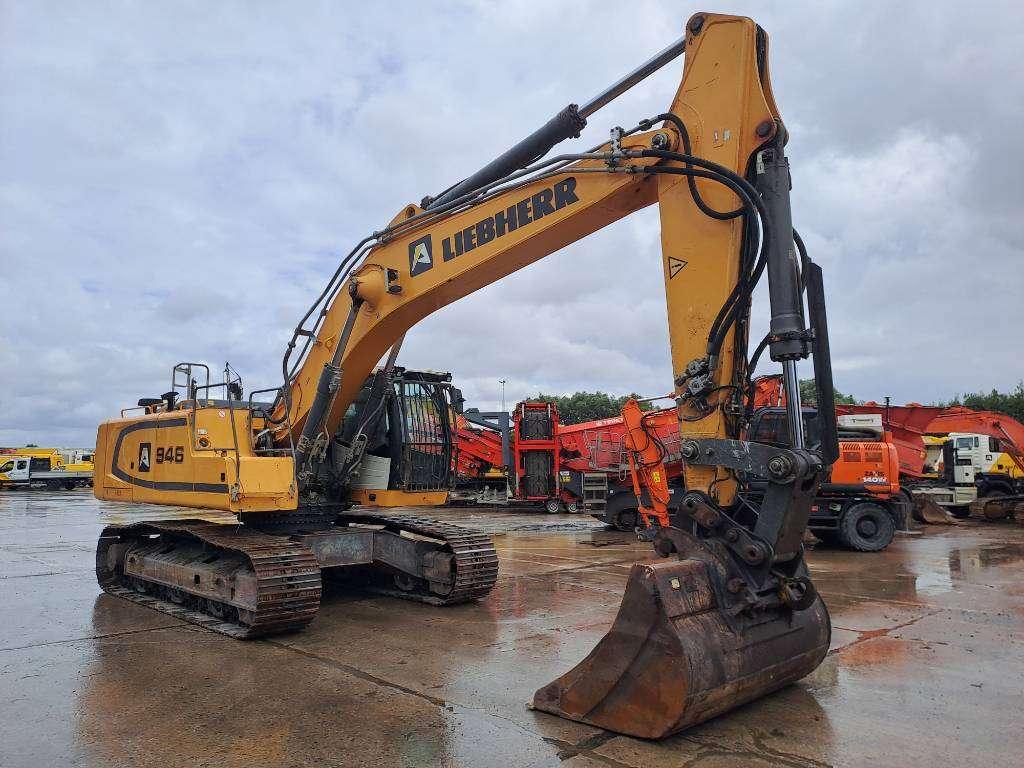 Liebherr R946LC Photo 6