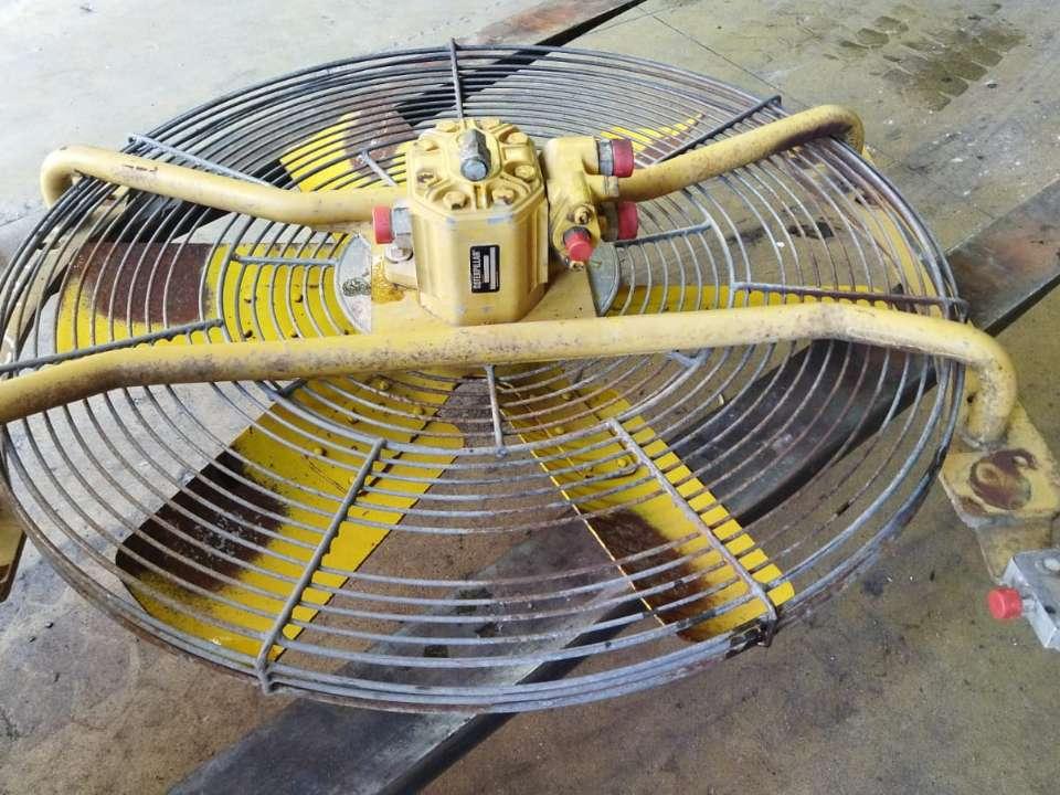 Ventilateur de moteur pour Caterpillar 730 Photo 2