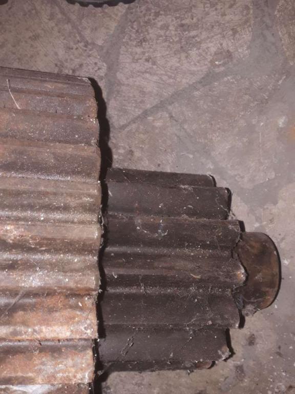 4956731 Moyeux pour Fiat Allis FL14 Photo 1