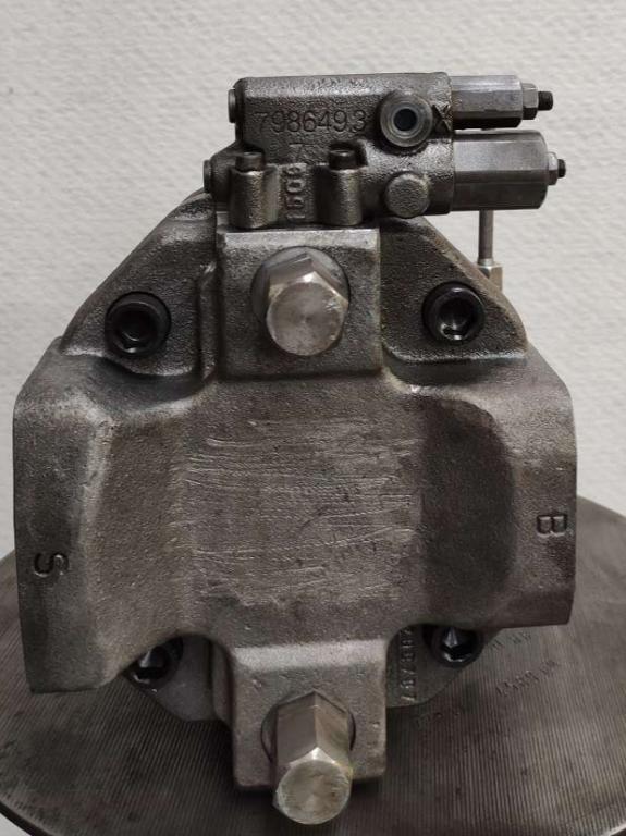 Bosch Rexroth A10VSO100DFLR / 31R-PPA12N00 Photo 3
