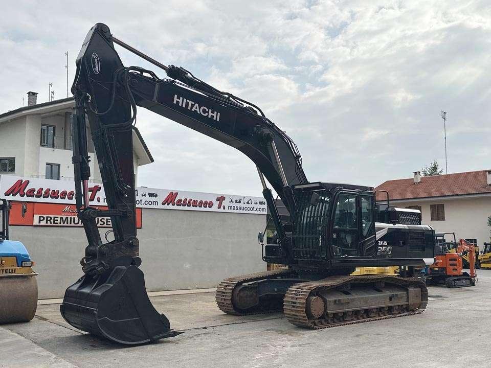Hitachi ZX350LCN-7 Photo 1