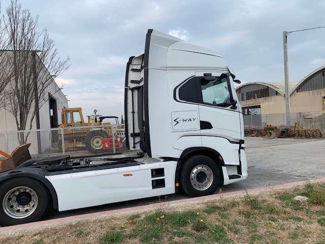 Iveco AS440S51T/P Photo 6