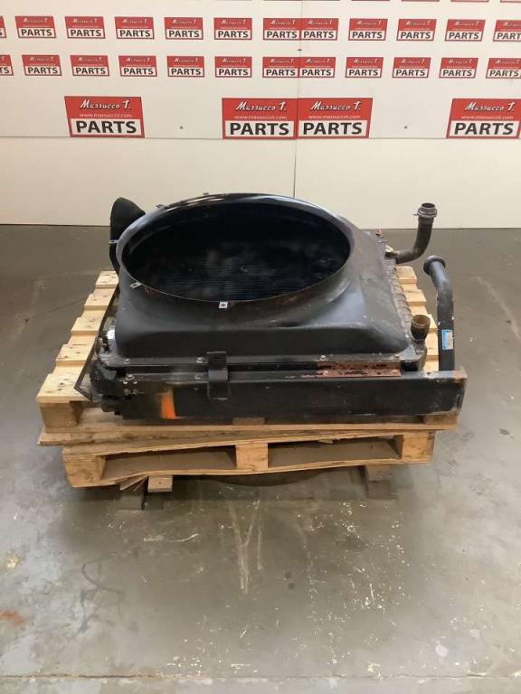 Radiateur pour Fiat Hitachi EX 235 Photo 2