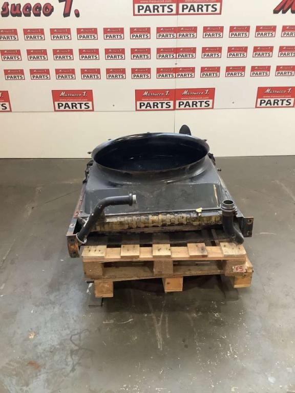 Radiateur pour Fiat Hitachi EX 235 Photo 3