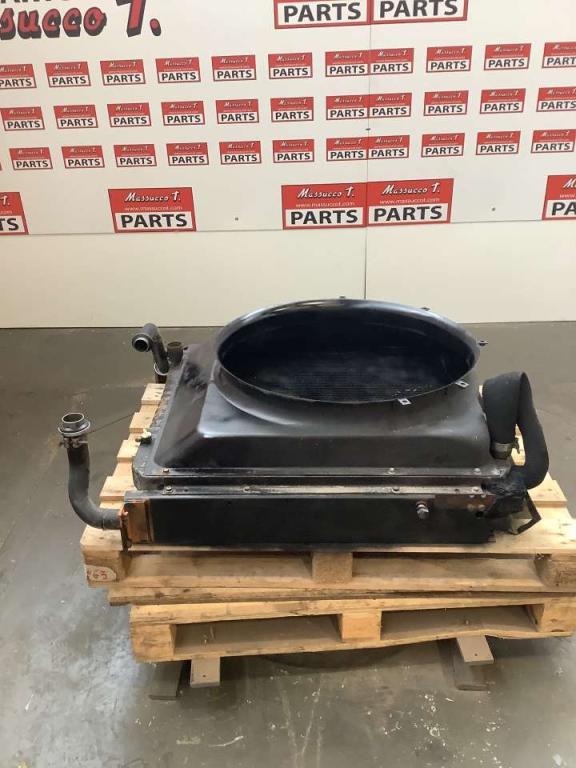Radiateur pour Fiat Hitachi EX 235 Photo 5