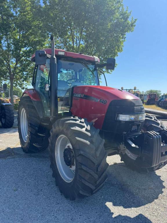 Case IH Maxxum 140 Photo 4