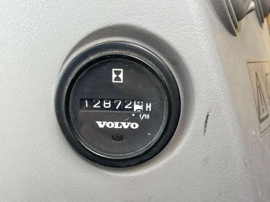 Volvo ECR305CL Photo 15