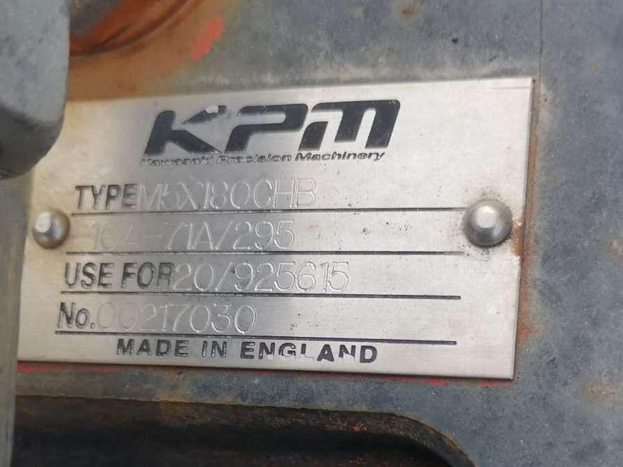 JCB JS290NLC Photo 10