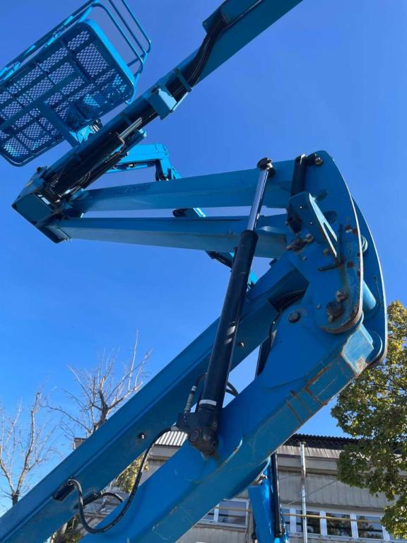 Genie Z45/25J RT Photo 26