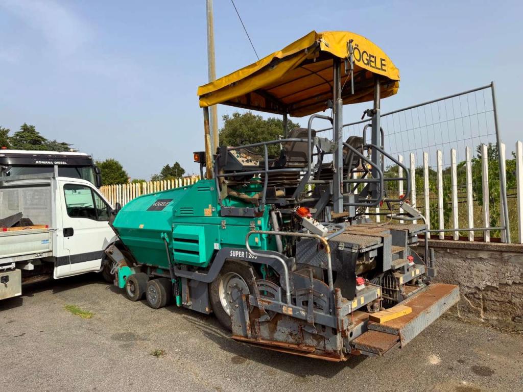 Vogele SUPER1203 Photo 1
