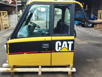 Cabine pour Caterpillar 730 B en vente par PRV Ricambi Srl