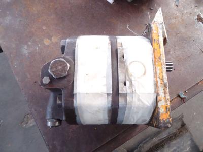 Pompe hydraulique pour Fiat Allis FL10 - REVISIONATA en vente par OLM 90 Srl