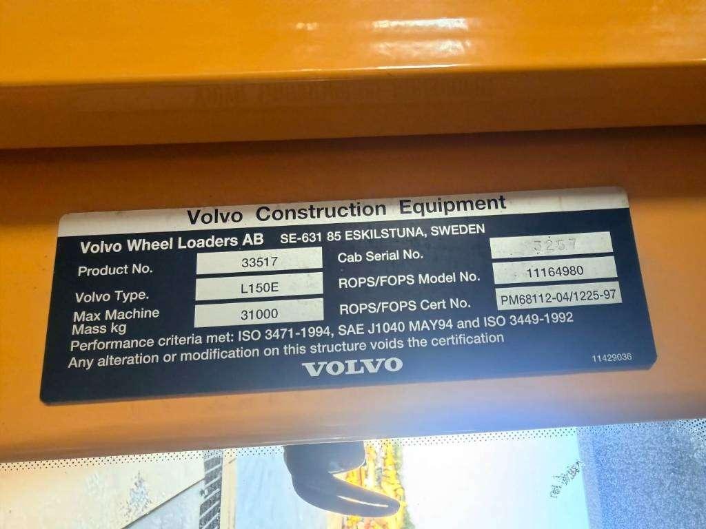 Volvo L150E Photo 12