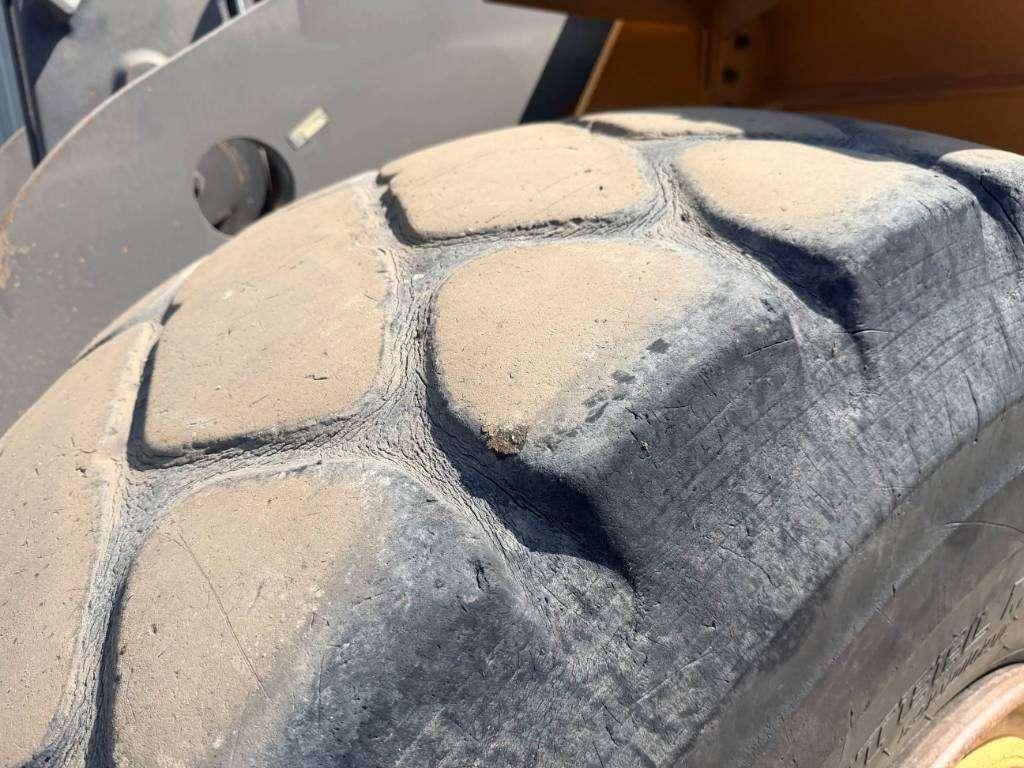 Volvo L150E Photo 17