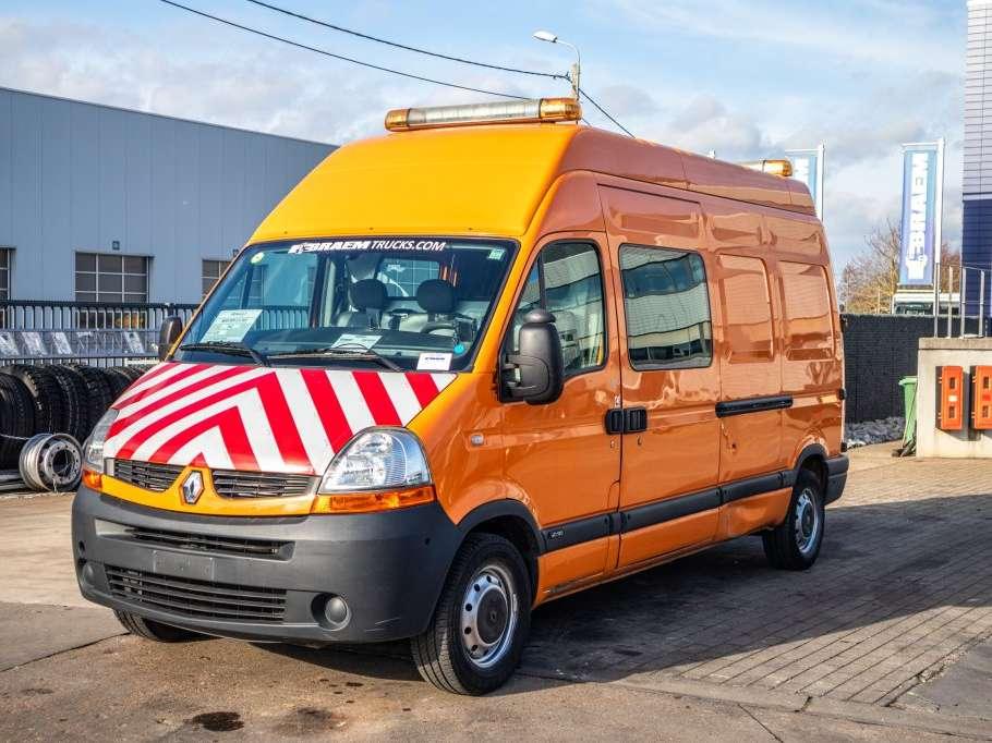 Renault MASTER 2.5 DCI Photo 1